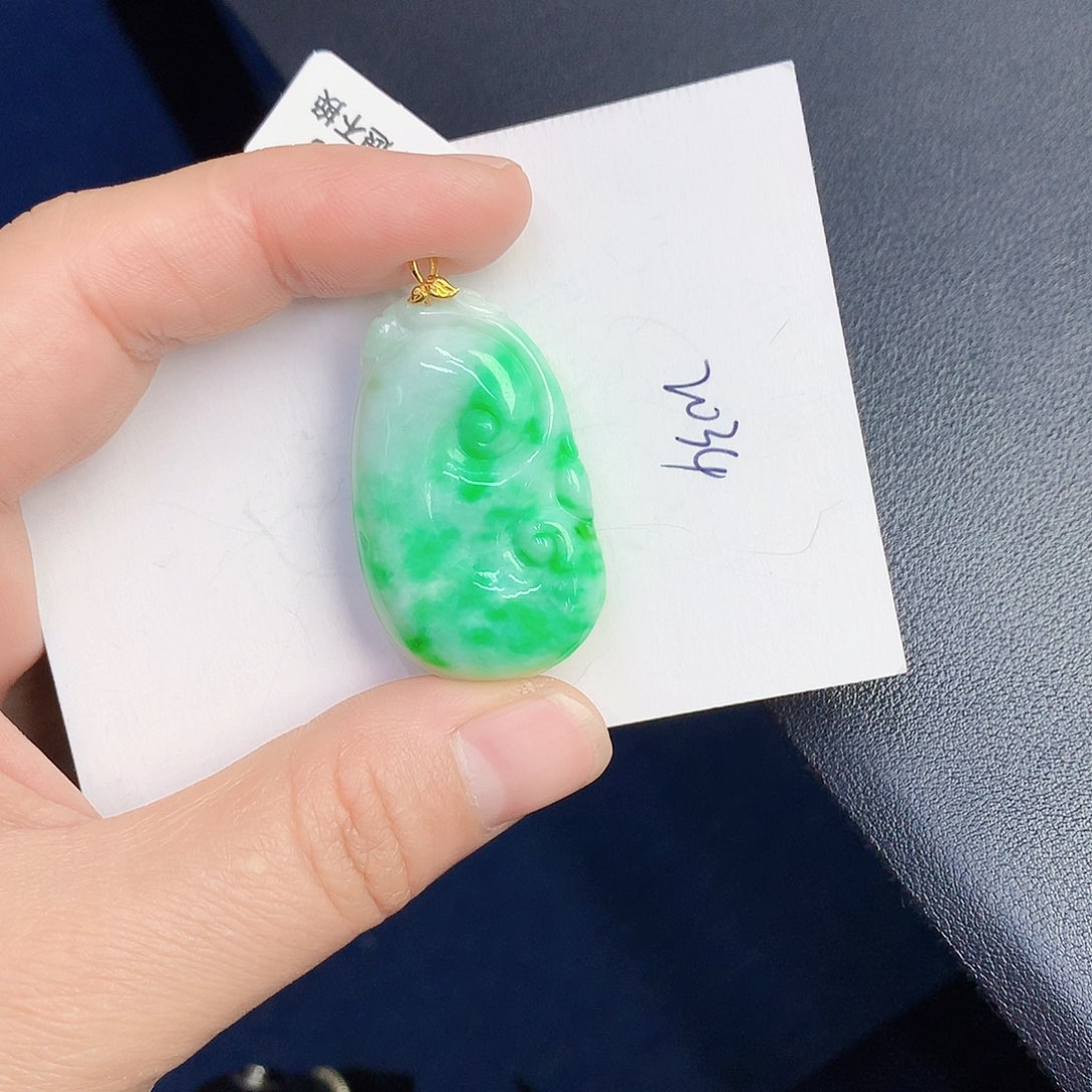 【闪购商品】翡翠颈饰18K金镶嵌000000000