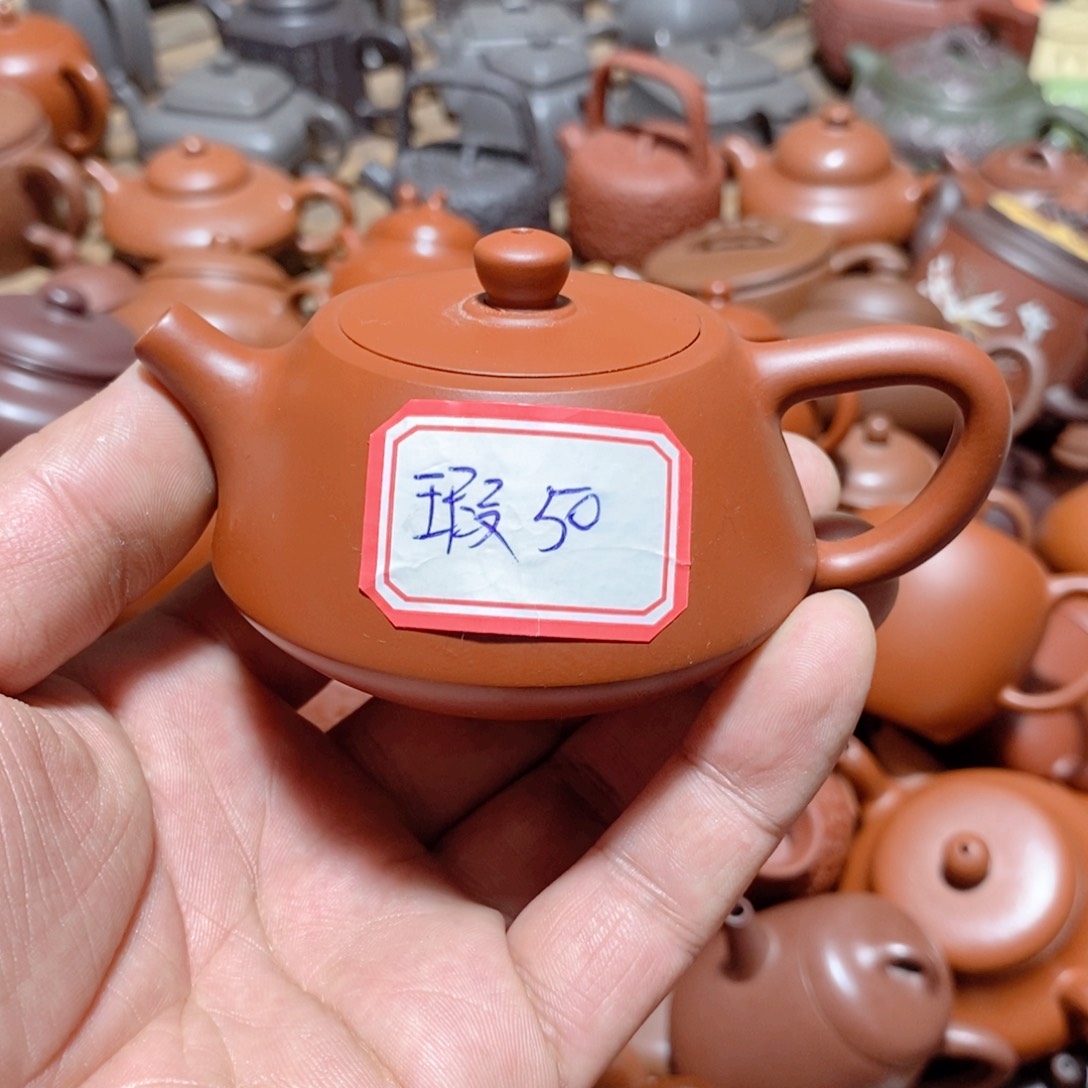 紫砂茶壶欢迎各位光临惠顾