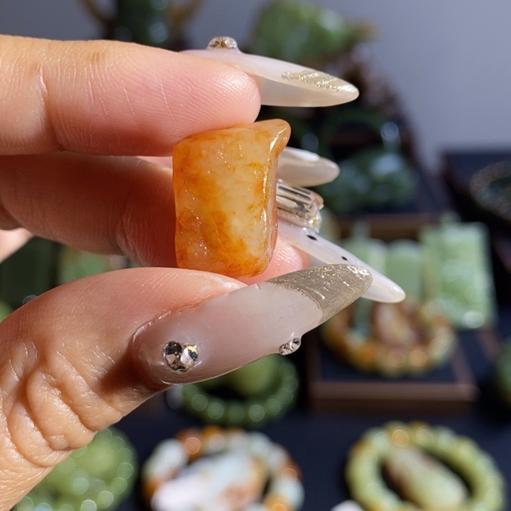 和田玉未镶嵌吊坠(不含链)