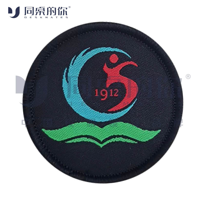 【江阴市长寿实验小学】23款冬季运动装