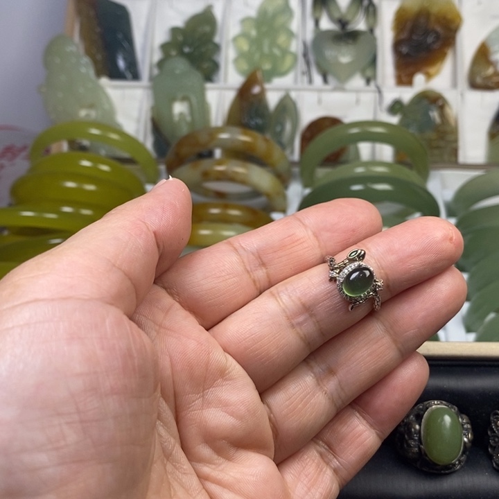 蛇纹石玉戒指银S925镶嵌