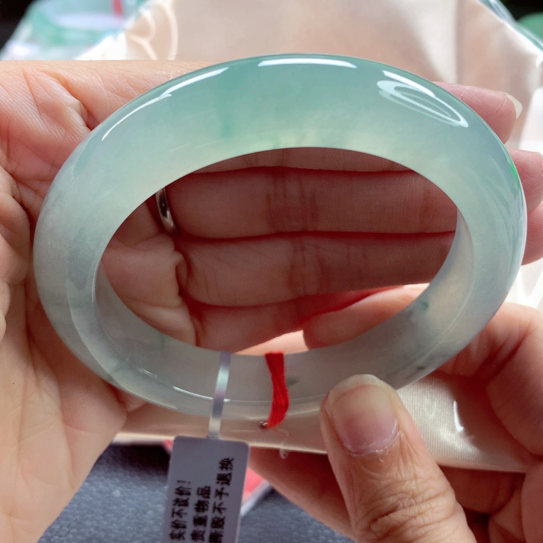 翡翠手镯未镶嵌59.3大圈毕业行家货A