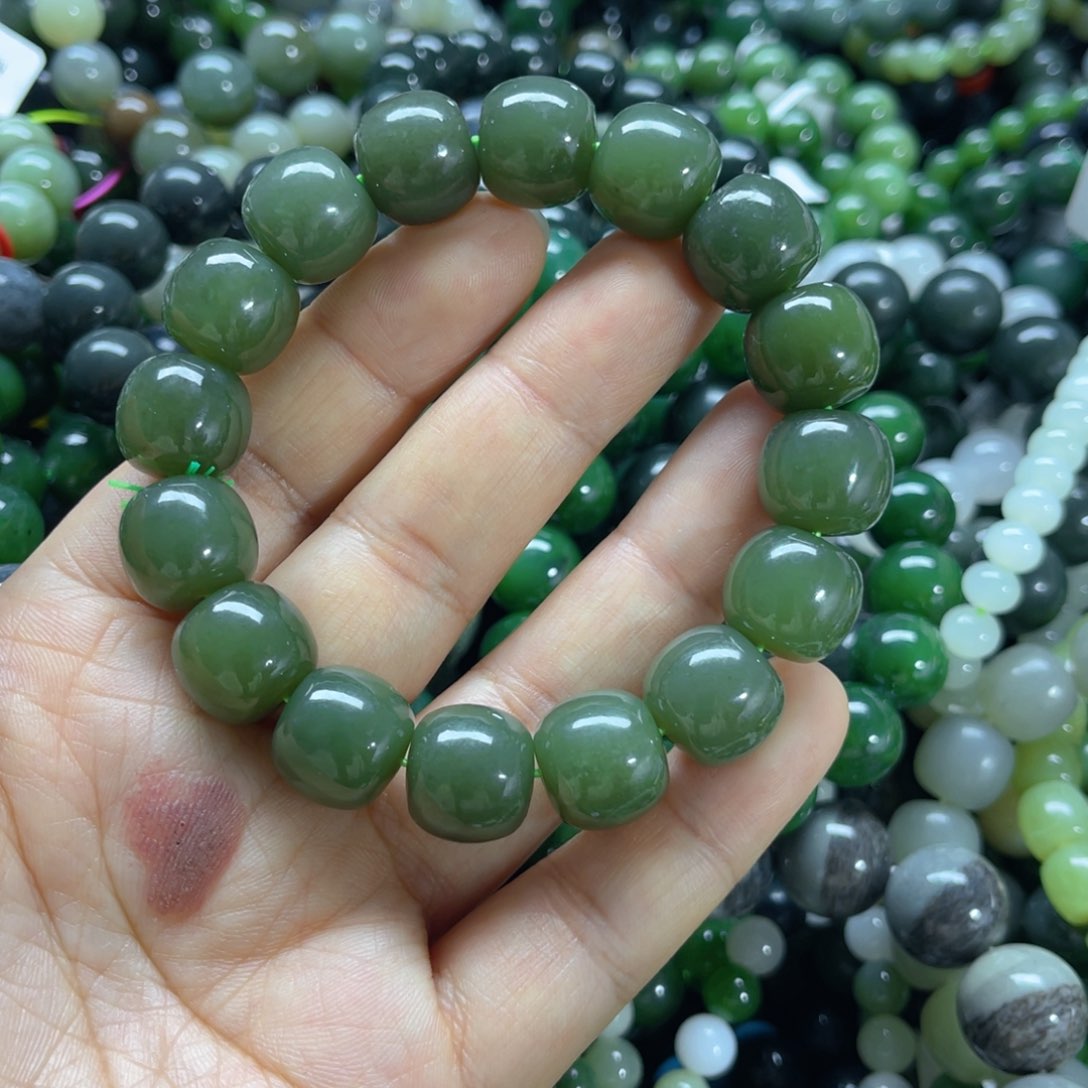 未镶嵌手链和田玉