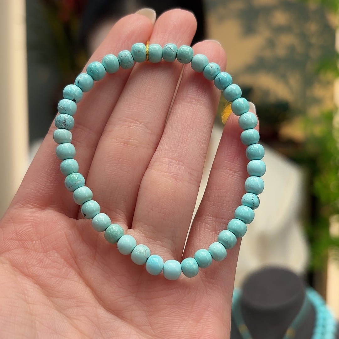 绿松石未镶嵌颈饰