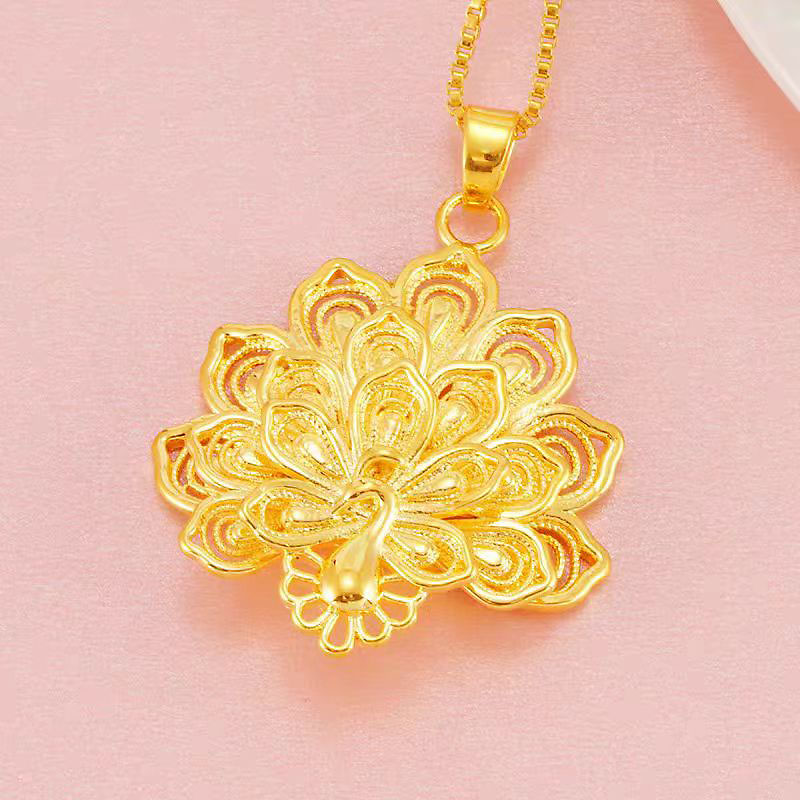  孔雀开屏项链洋气百搭