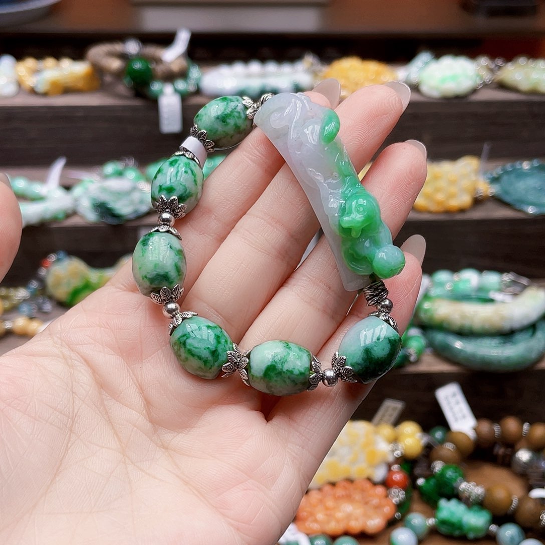 未镶嵌手链翡翠潮****）饰品