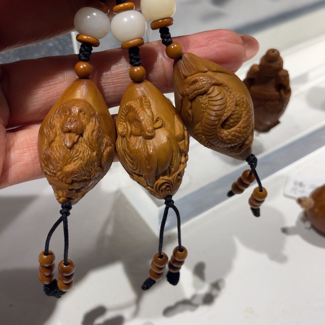 橄榄核手串生肖单子450一颗