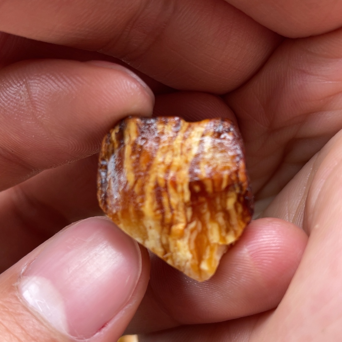 定制琥珀未镶嵌天然蜜蜡