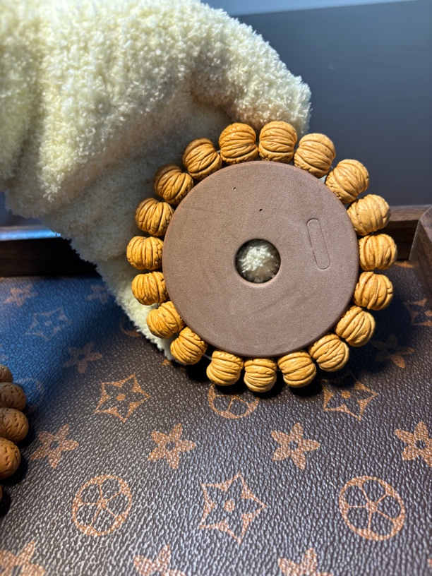 桃核手串铁扇公主