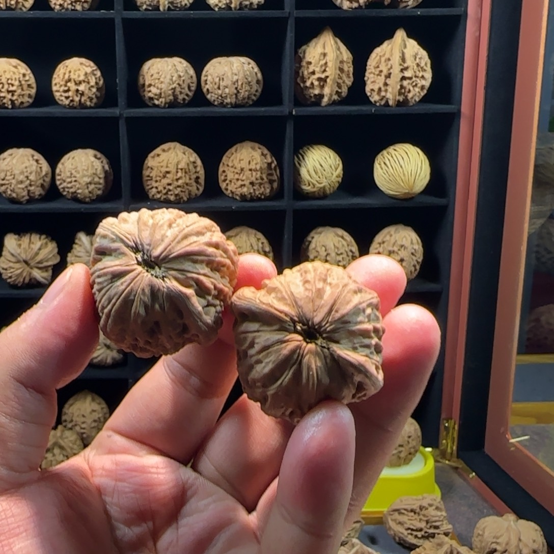 迷***棍吊坠桃核铁锤25846