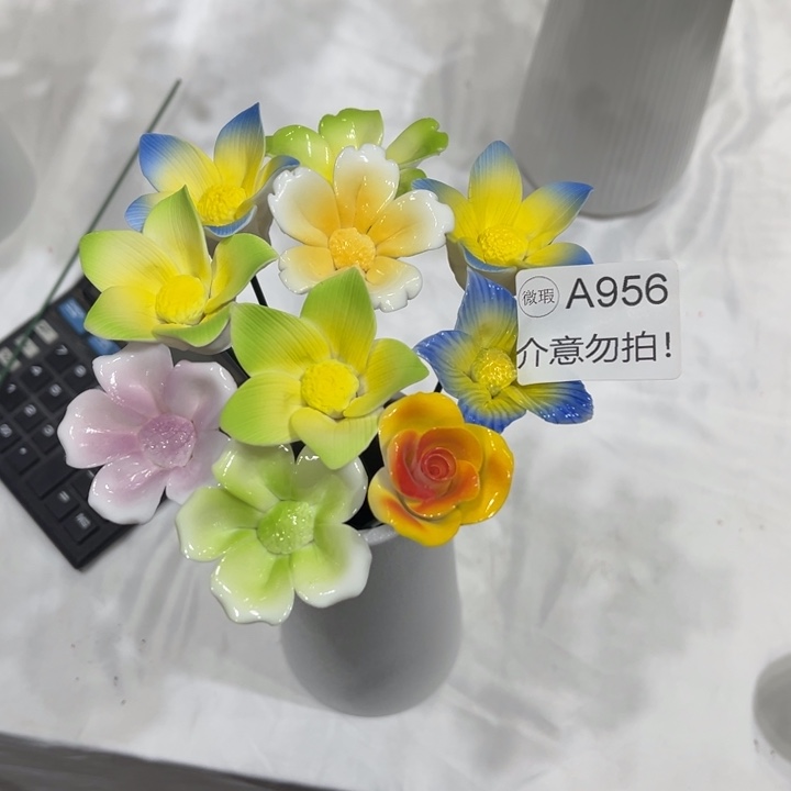 晚****微瑕非遗陶瓷手工捏制花A956