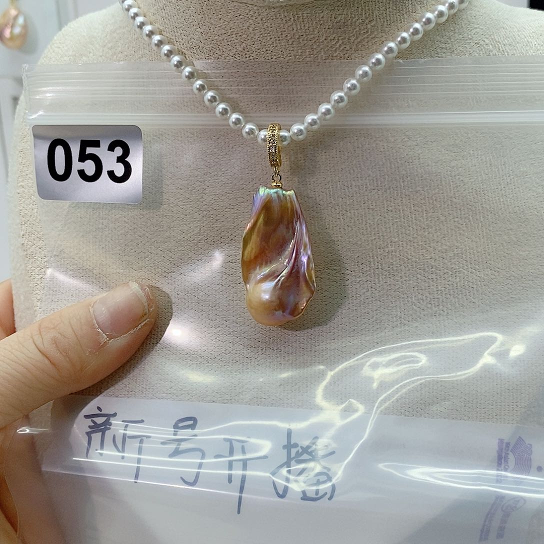 淡水珍珠颈饰合金