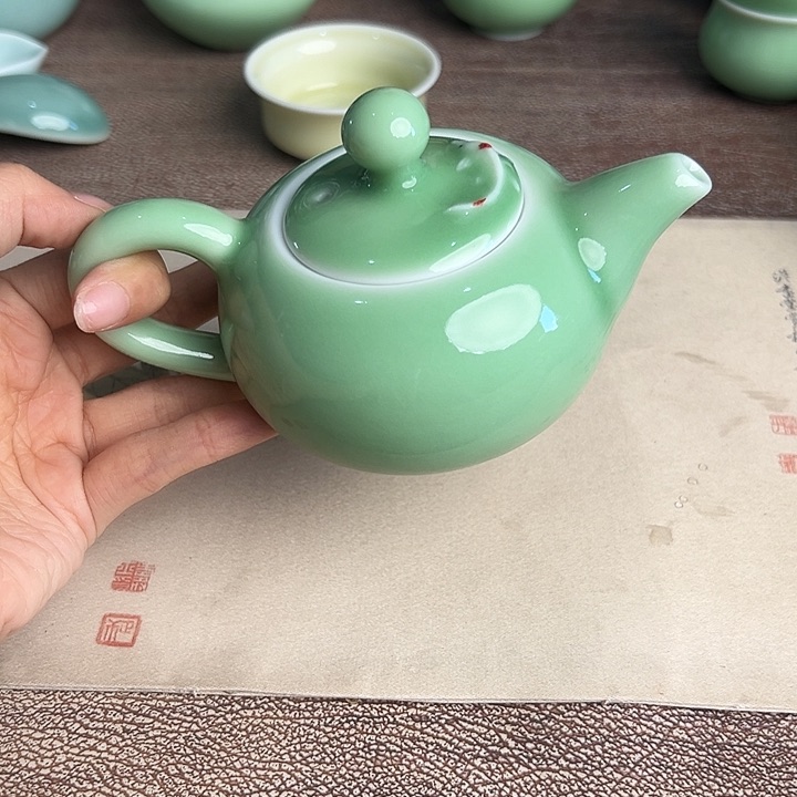 龙泉云间青瓷小米茶器