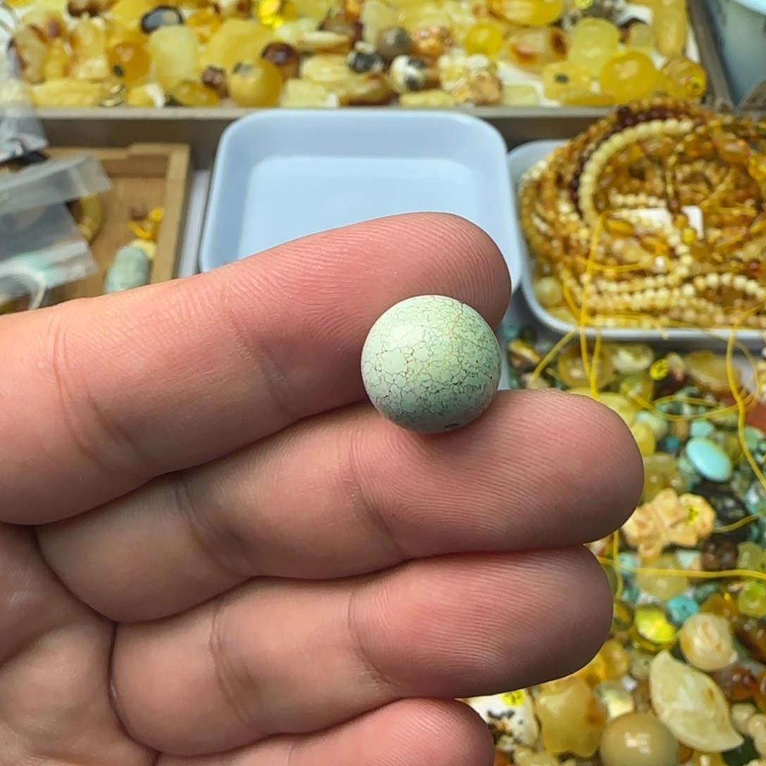 琥珀未镶嵌裸石2.88克