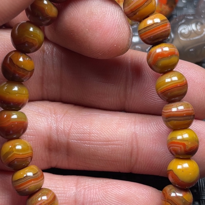 随***动玛瑙/玉髓未镶嵌颈饰