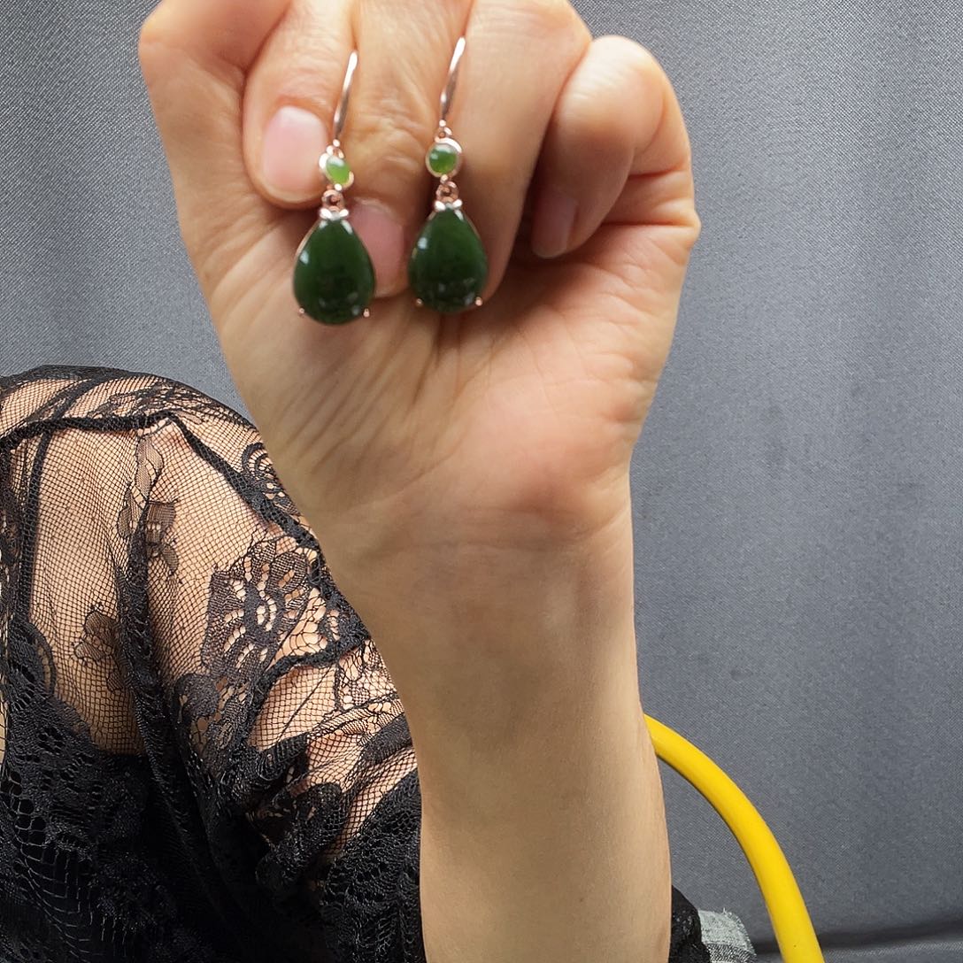 和田玉银S925镶嵌耳饰