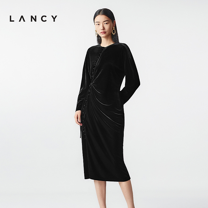 LANCY/朗姿2025冬新款新中式气质钻石丝绒长裙圆领长