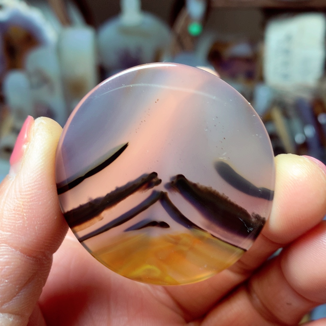 玛瑙/玉髓颈饰未镶嵌