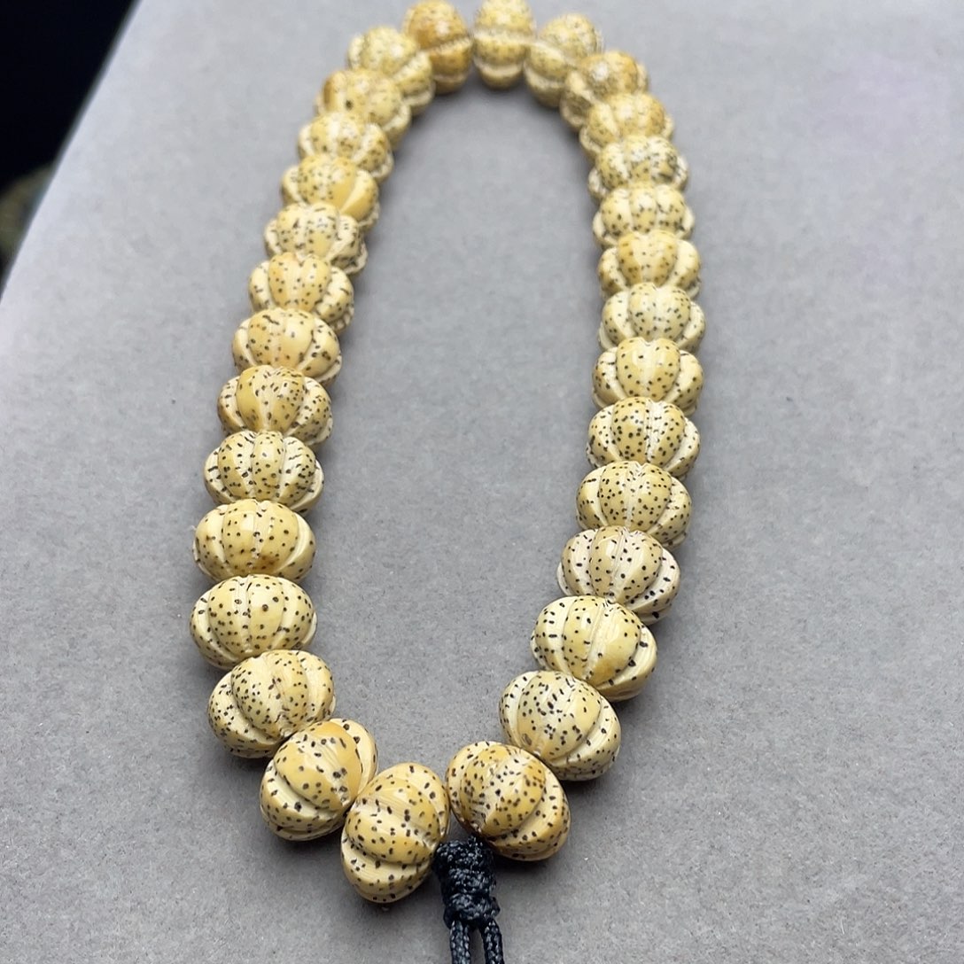 吊坠星月菩提13尺寸，瓜珠，手持