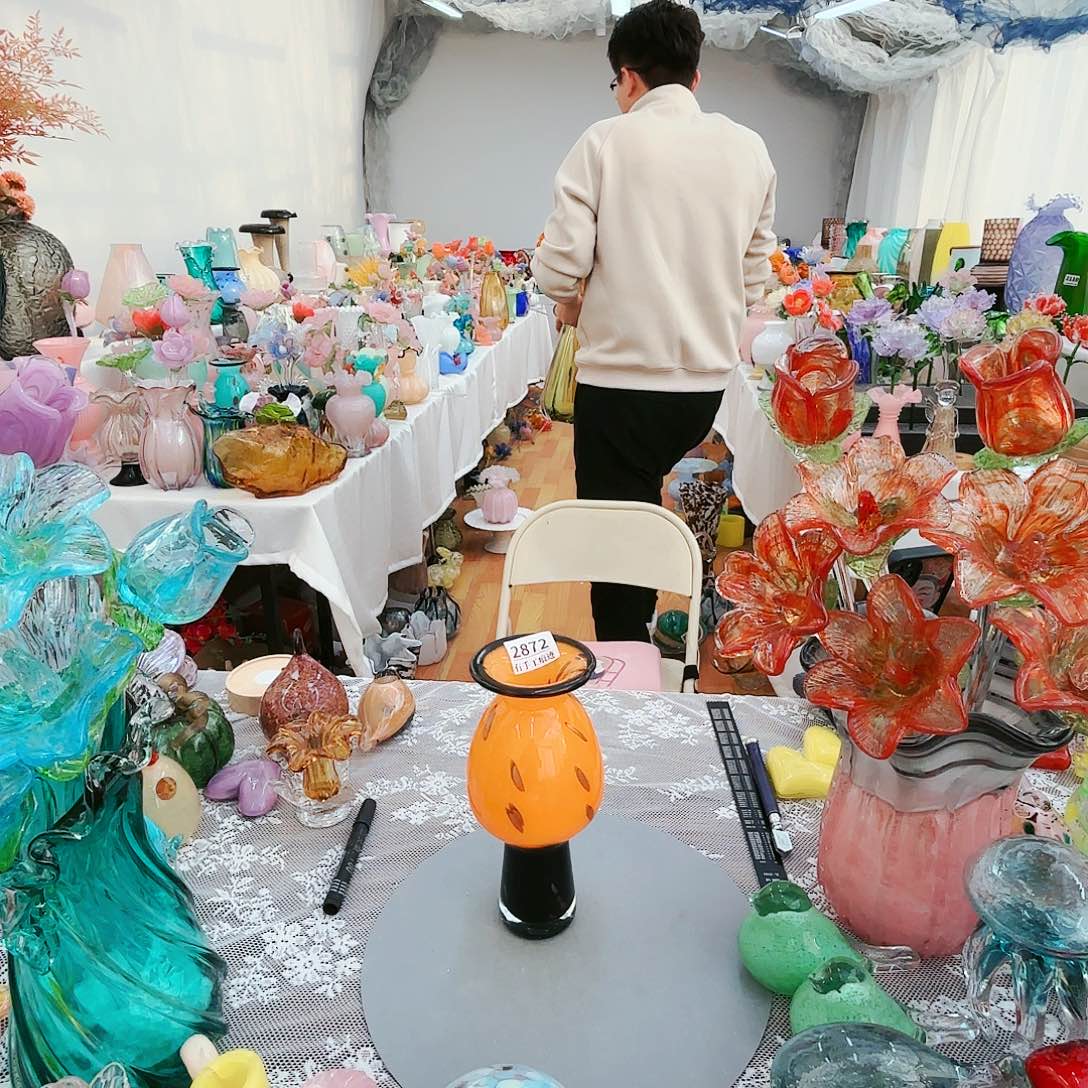 福利不退不换琉璃花瓶艺术品