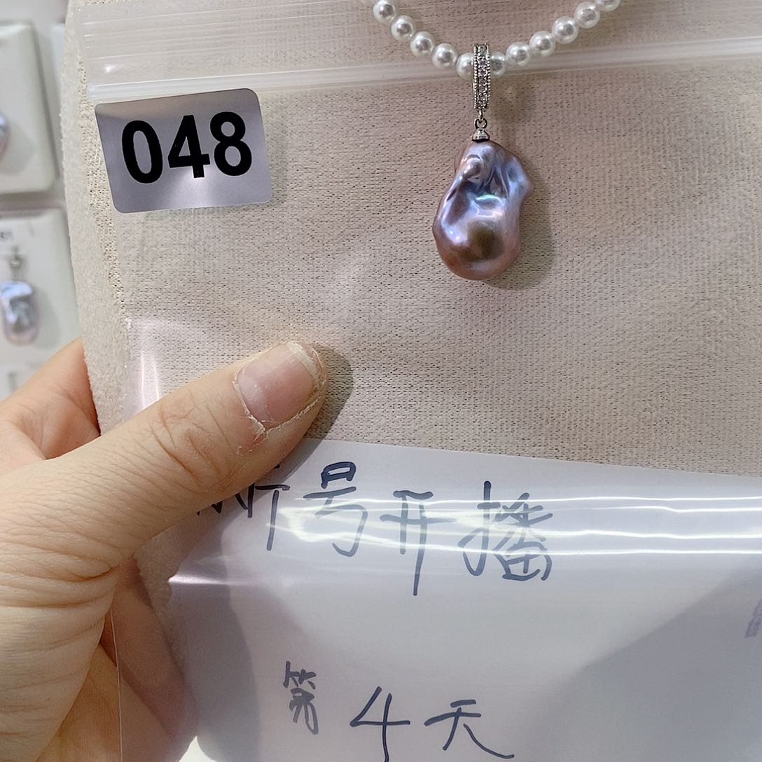 淡水珍珠颈饰合金