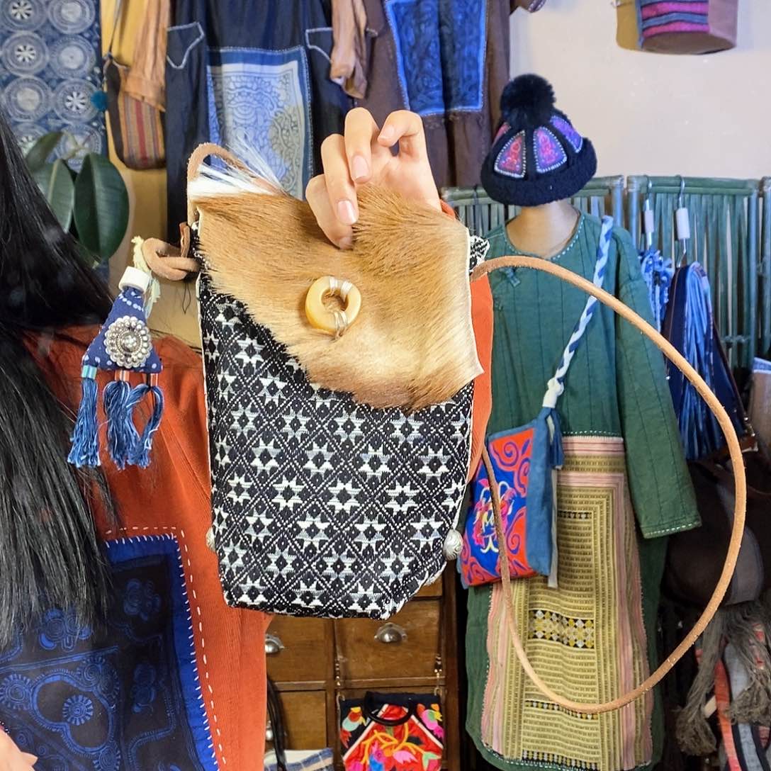 织绣手工制作包包