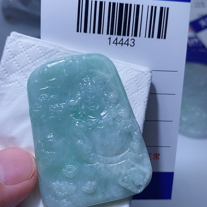 翡翠未镶嵌颈饰天光墟翡翠市场现金代购