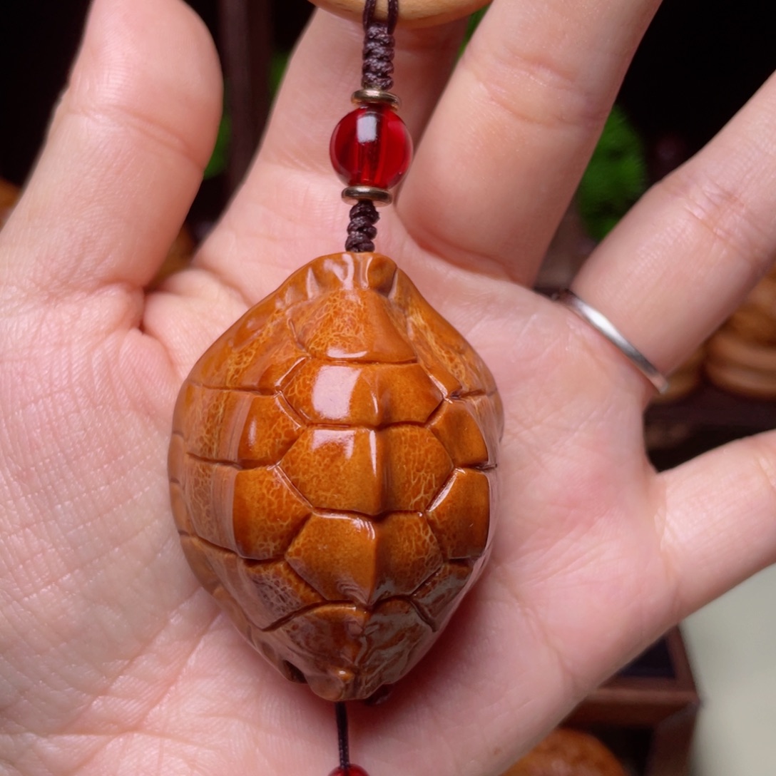 吊坠橄榄核龙脊富甲指环4.0