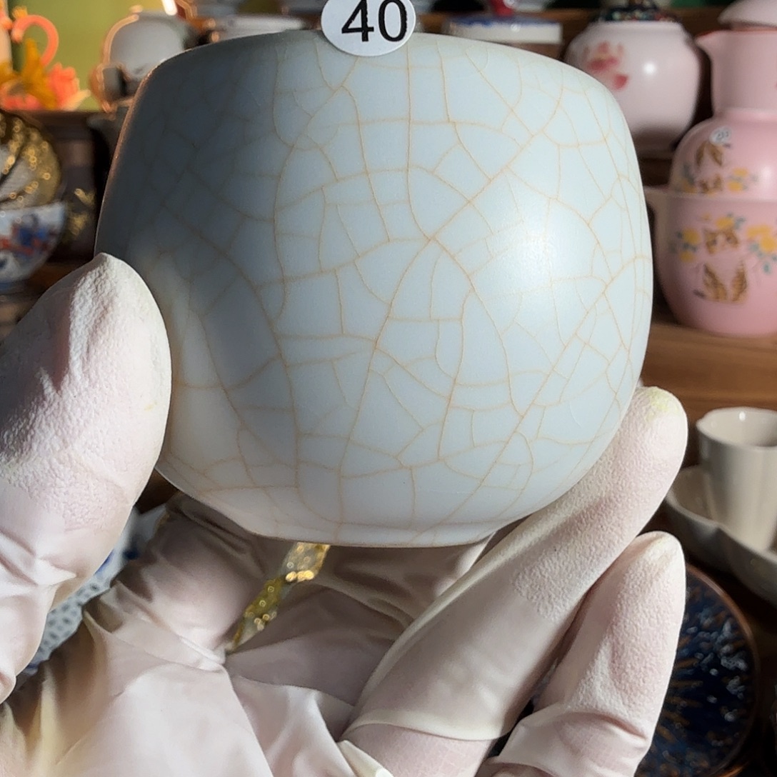 㞮***儞微瑕哥窑金线龙蛋杯40号