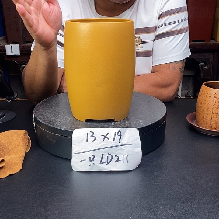 紫砂花盆货号一只LD211