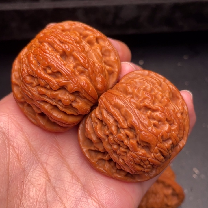 野生核桃野生核桃