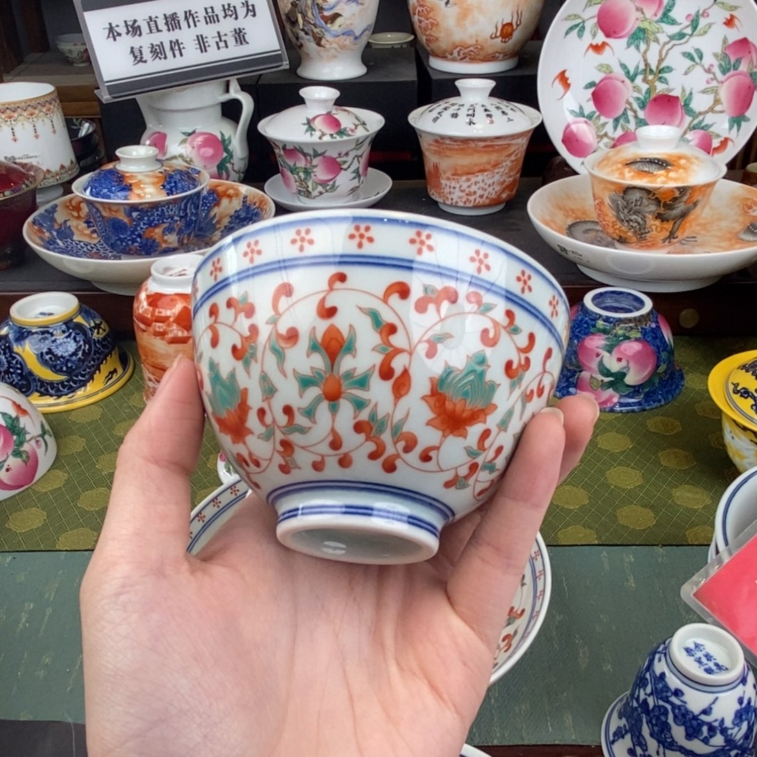 陶瓷的设计风格是非常适合夏天