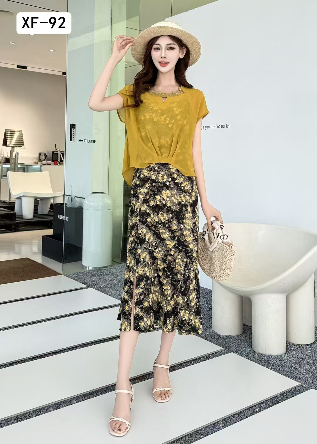 2025年夏季时尚两件套连衣裙女装02