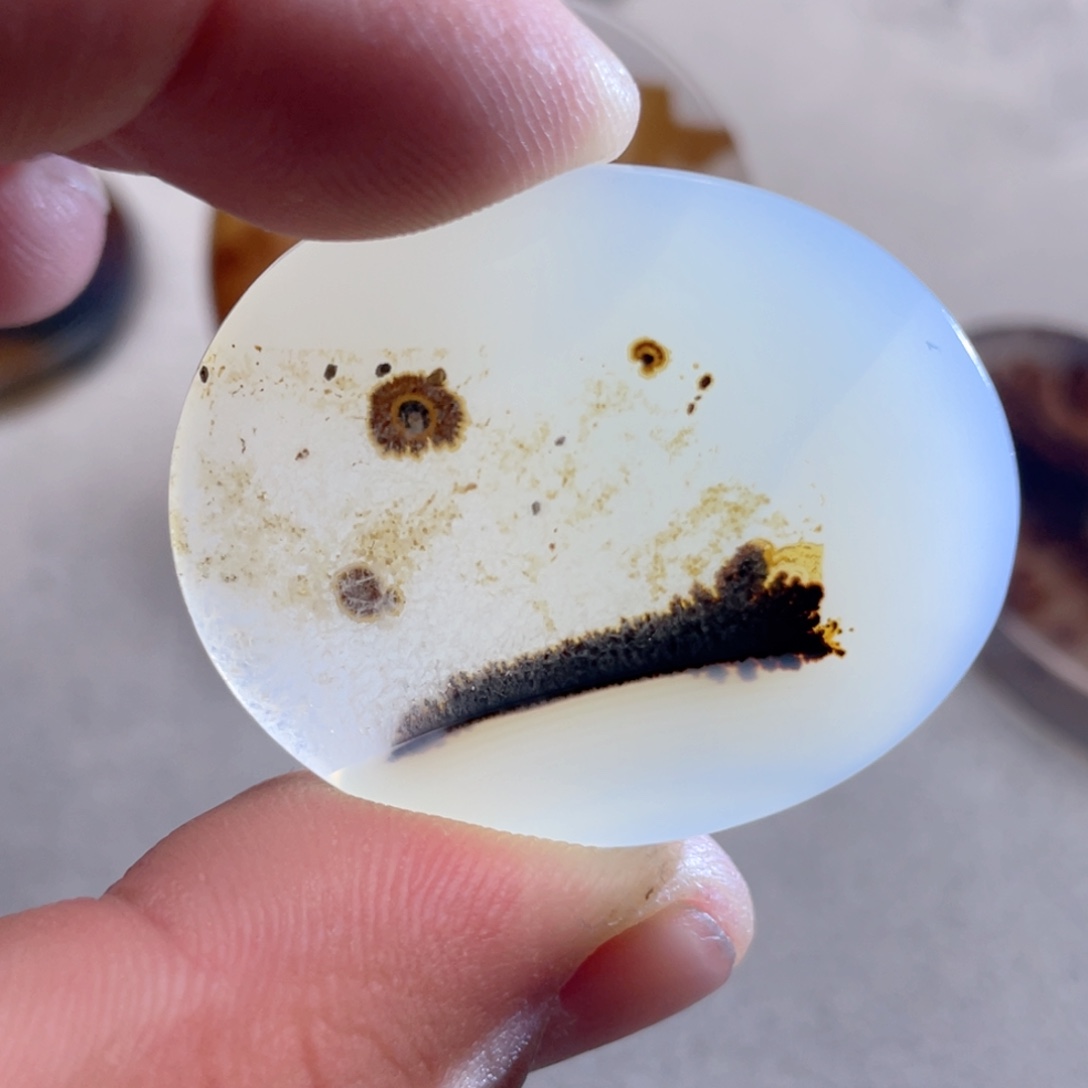 【闪购商品】玛瑙/玉髓颈饰合金