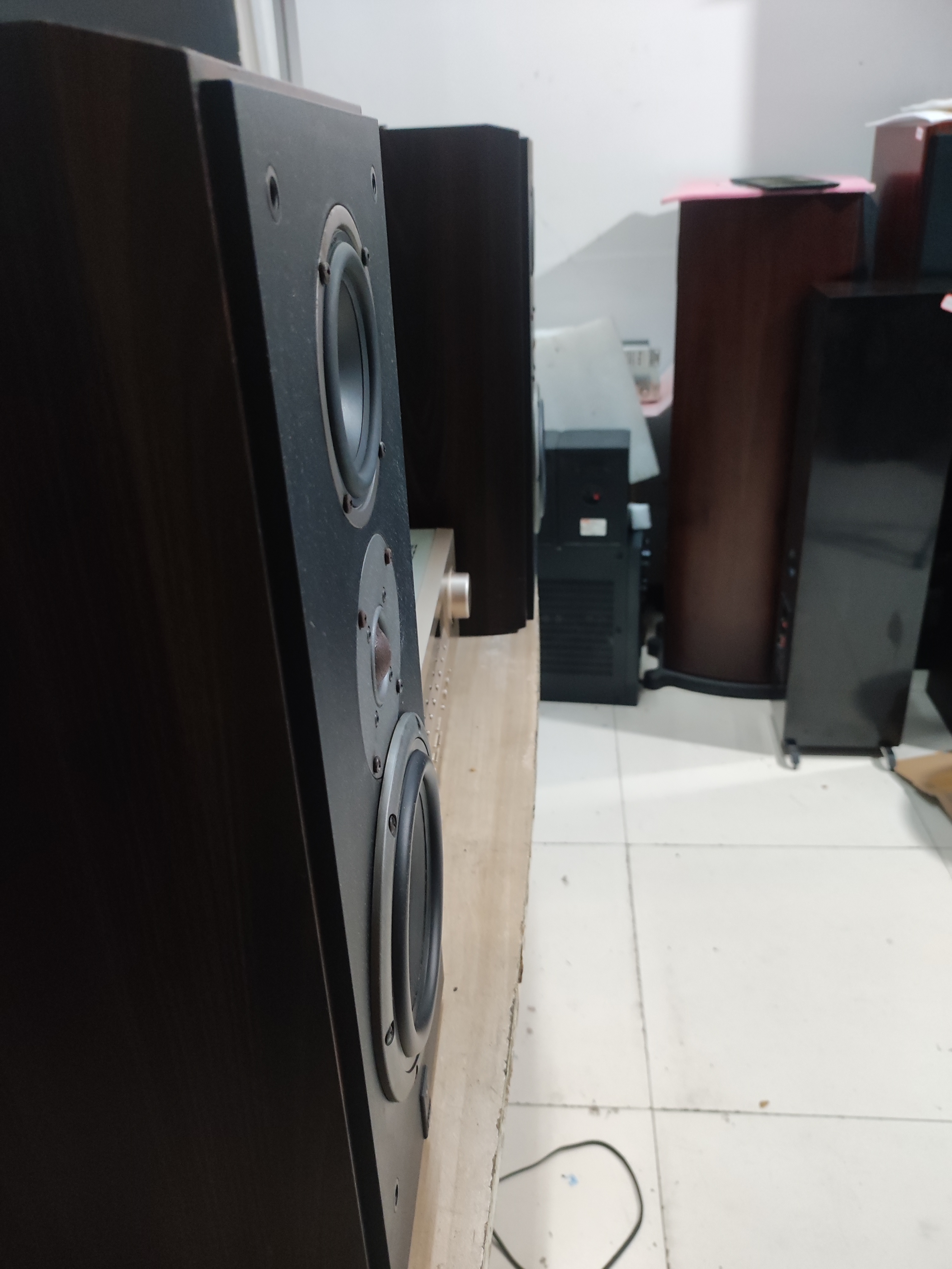 诺书架音箱，不包邮不退换
