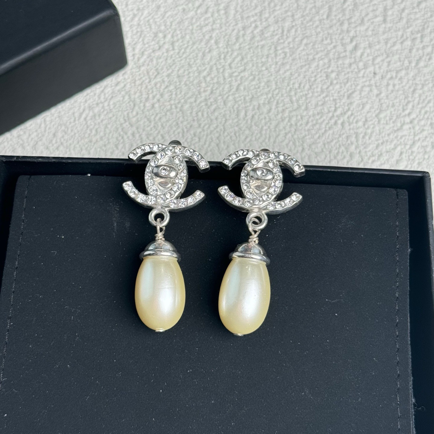 95新 Chanel/香奈儿 泡泡中古Chanel银色水钻书包扣吊坠耳夹