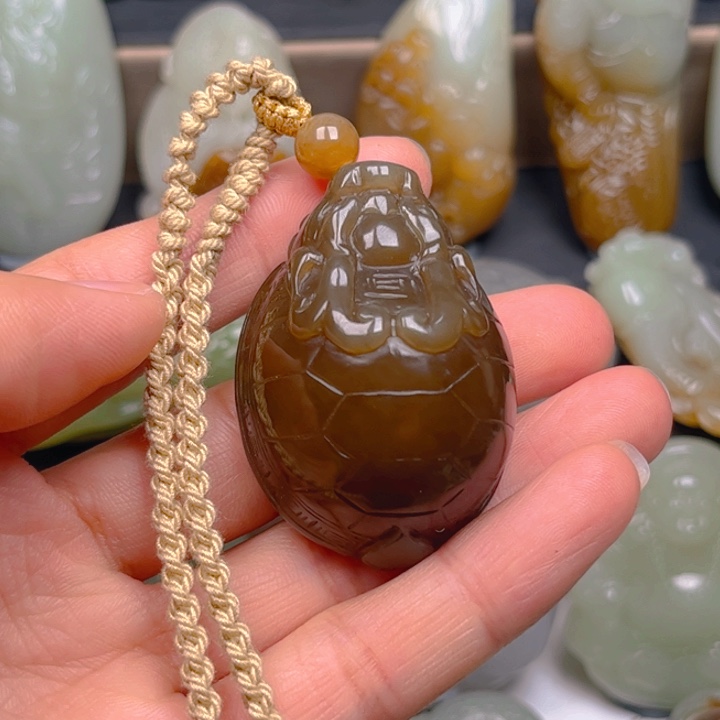 和田玉挂件未镶嵌