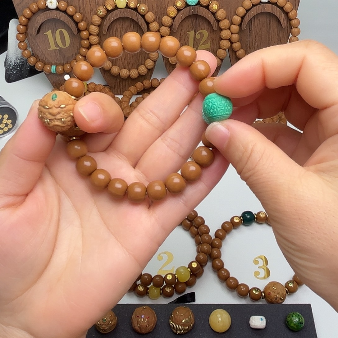 洪***产猴头核桃吊坠猴头手串一套全品