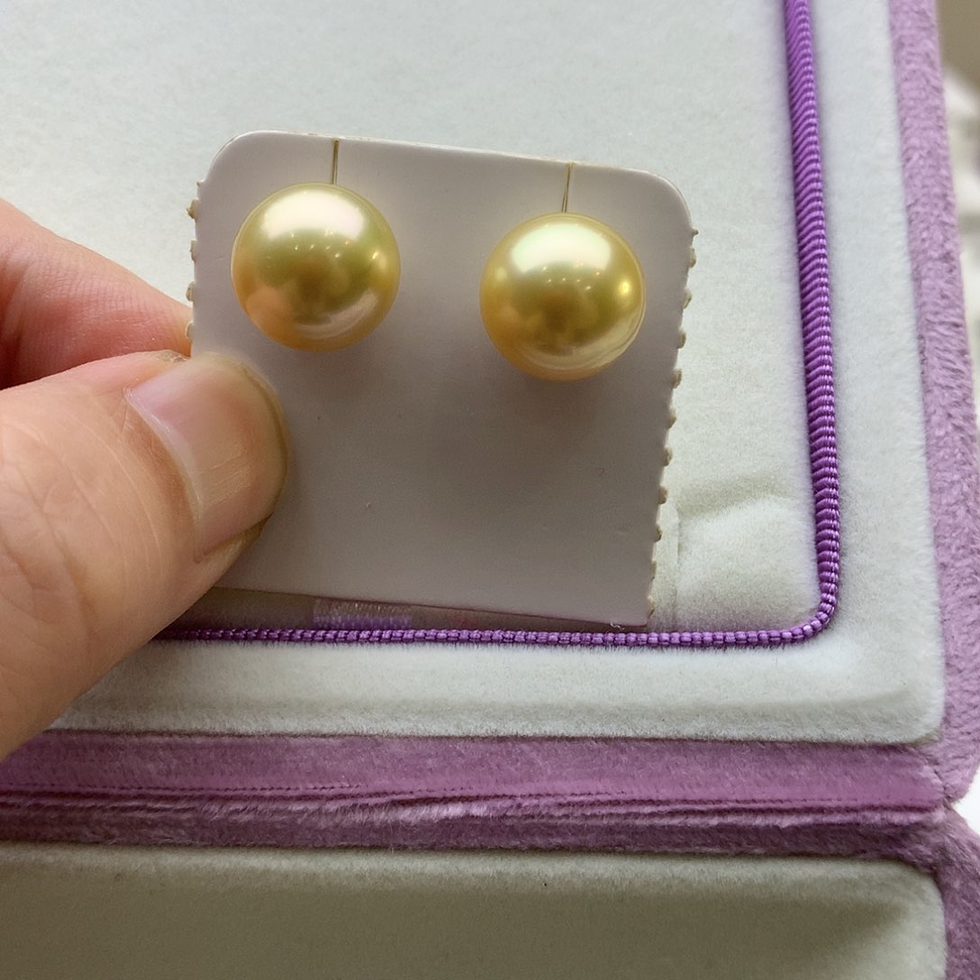 海水珍珠耳饰18K金镶嵌萱****