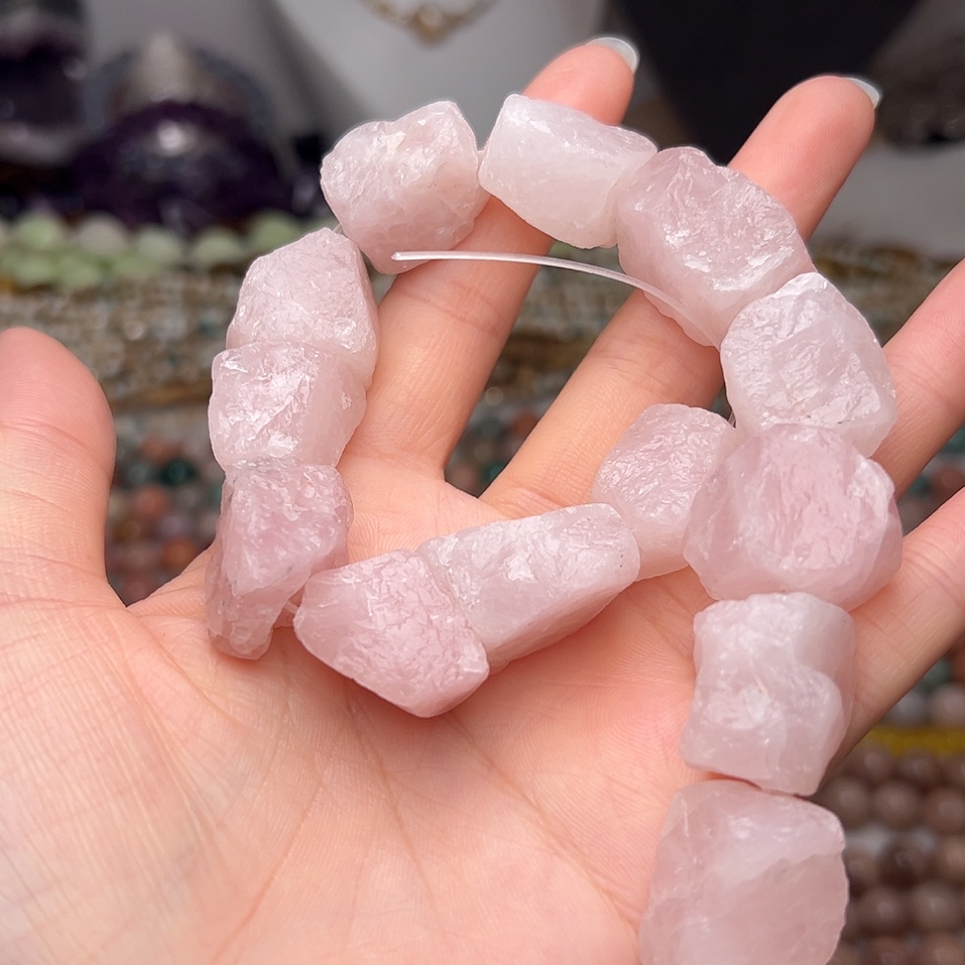 玛瑙/玉髓合金珠宝半成品Y590。22mm天然粉水晶原石一条