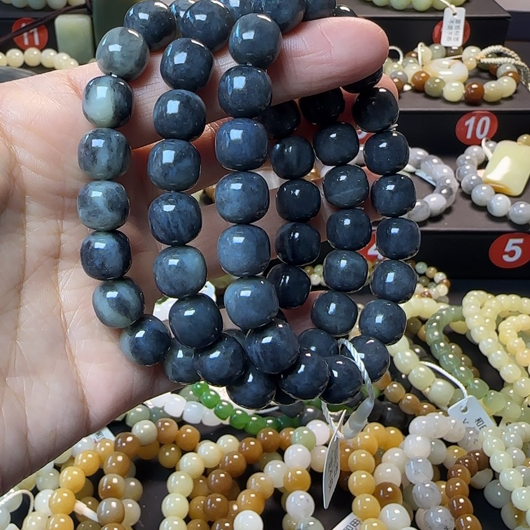 和田玉未镶嵌手链拍一发一