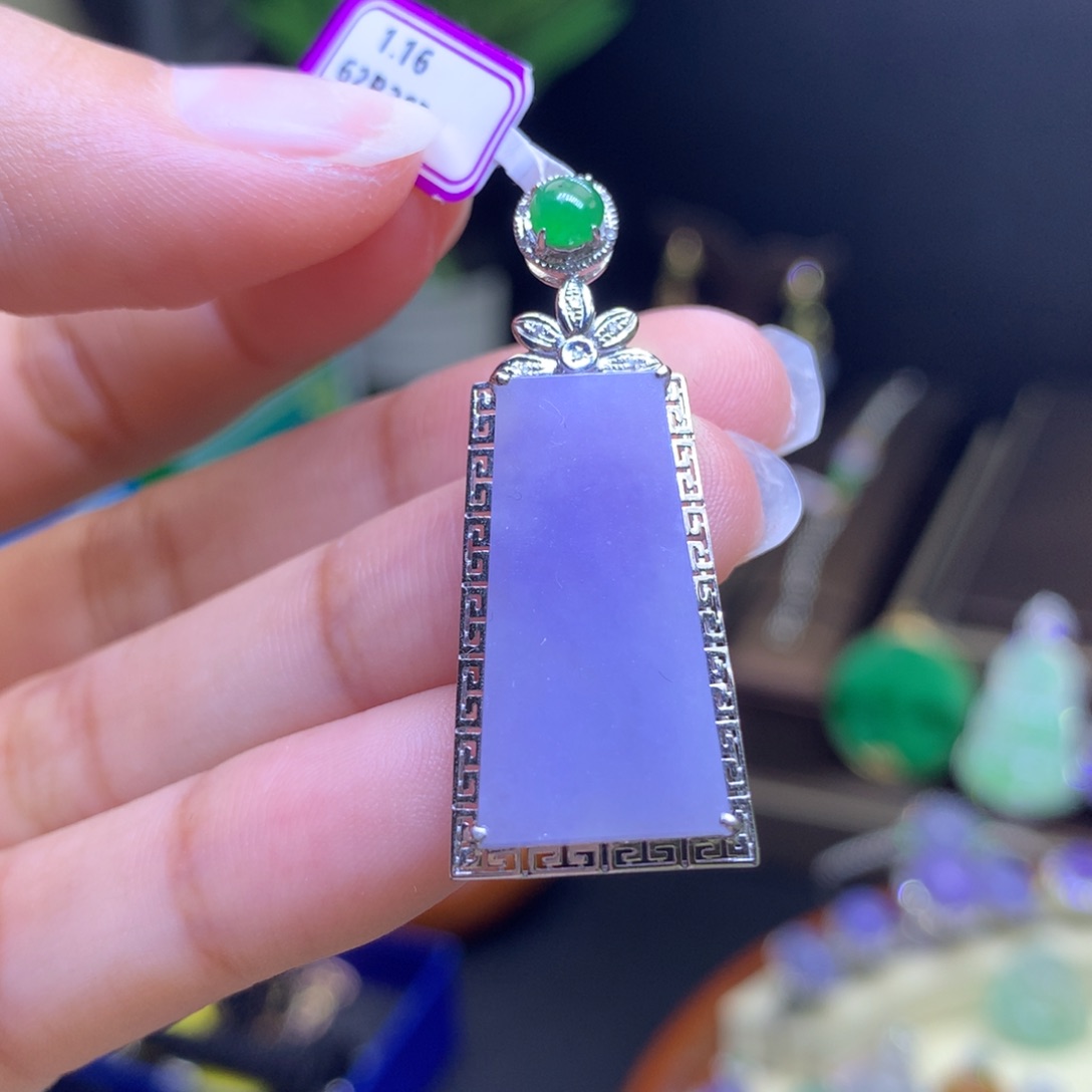 【闪购商品】翡翠颈饰18K金镶嵌翡翠