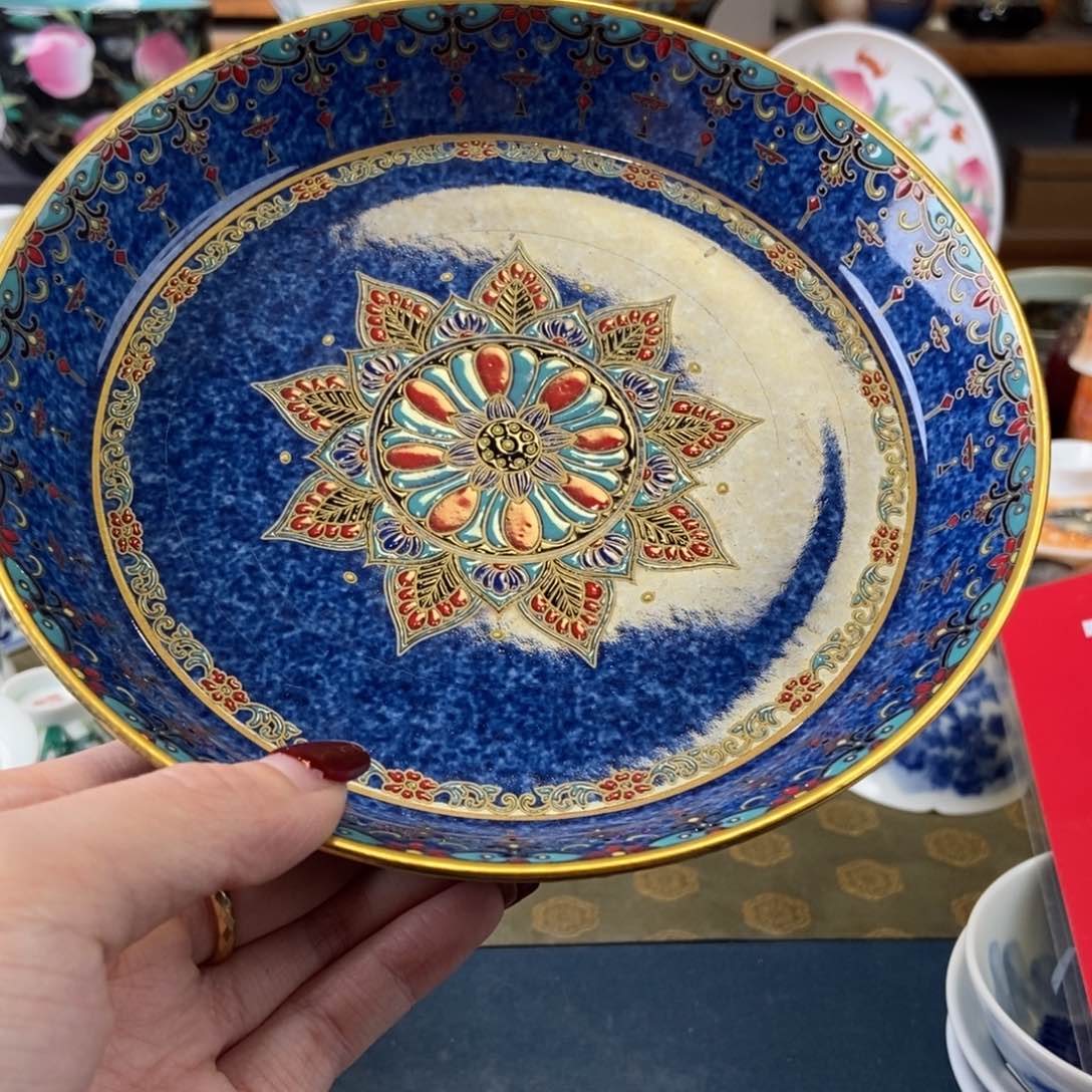 陶瓷艺术家的作品是一种非常感谢