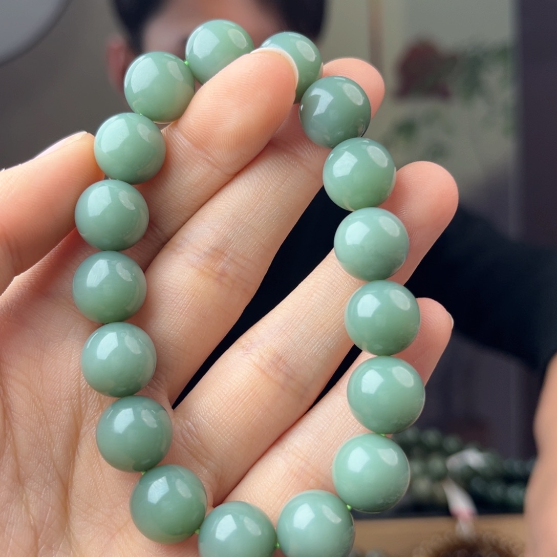 和田玉手链未镶嵌手串纯天然俄罗斯碧玉瓷蓝12mm