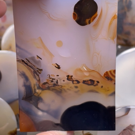 玛瑙/玉髓吊坠(赠链)未镶嵌