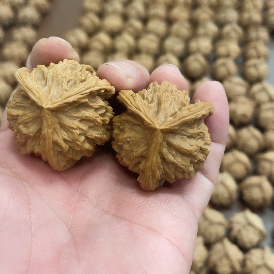 周***阳吊坠文玩核桃文玩核桃一物一图