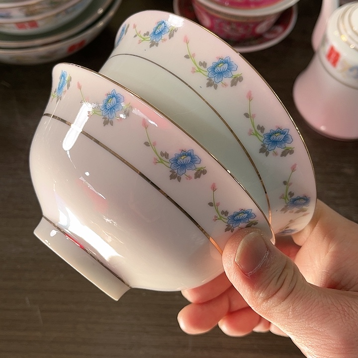 瓷片///////直径12.5厘米。2个。