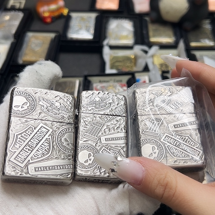 铁哈雷11章打火机