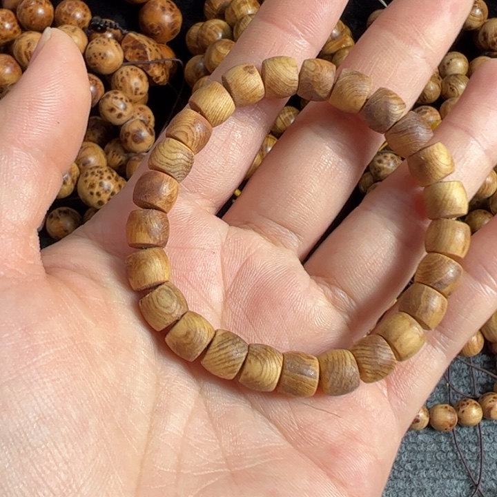 柏木（崖柏）直切毛珠0.8*0.7