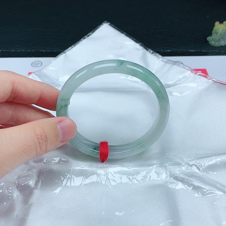【闪购商品】翡翠手镯未镶嵌天然翡翠手镯